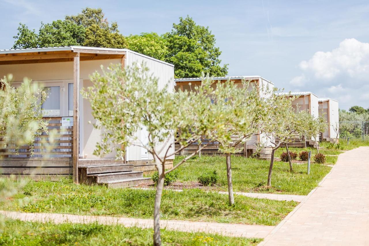 Premium Mobile Homes Istria - Camping Lanterna Porec - Luxury Mobilhome Eksteriør billede